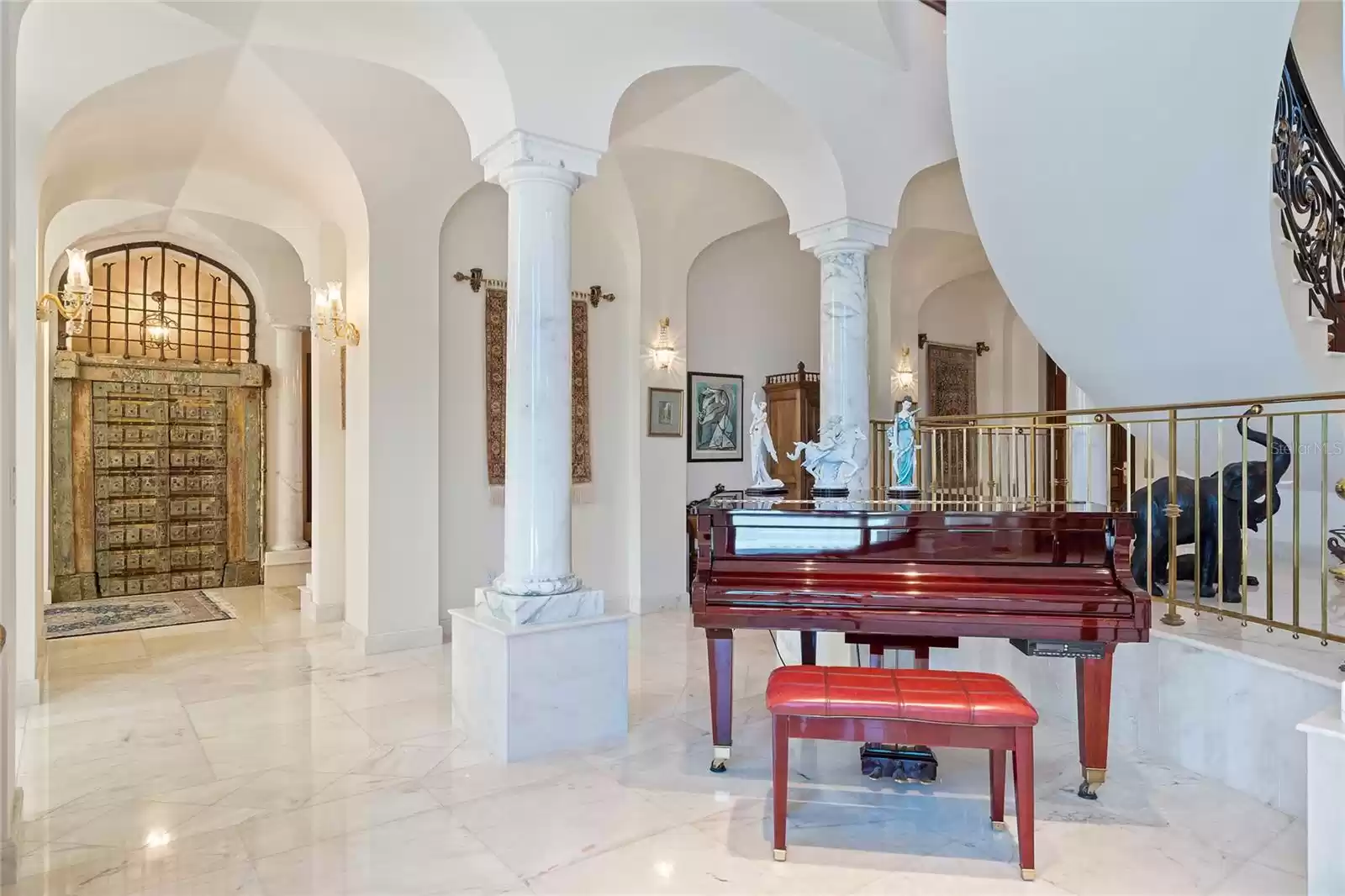 Intricate archways and ceiling details