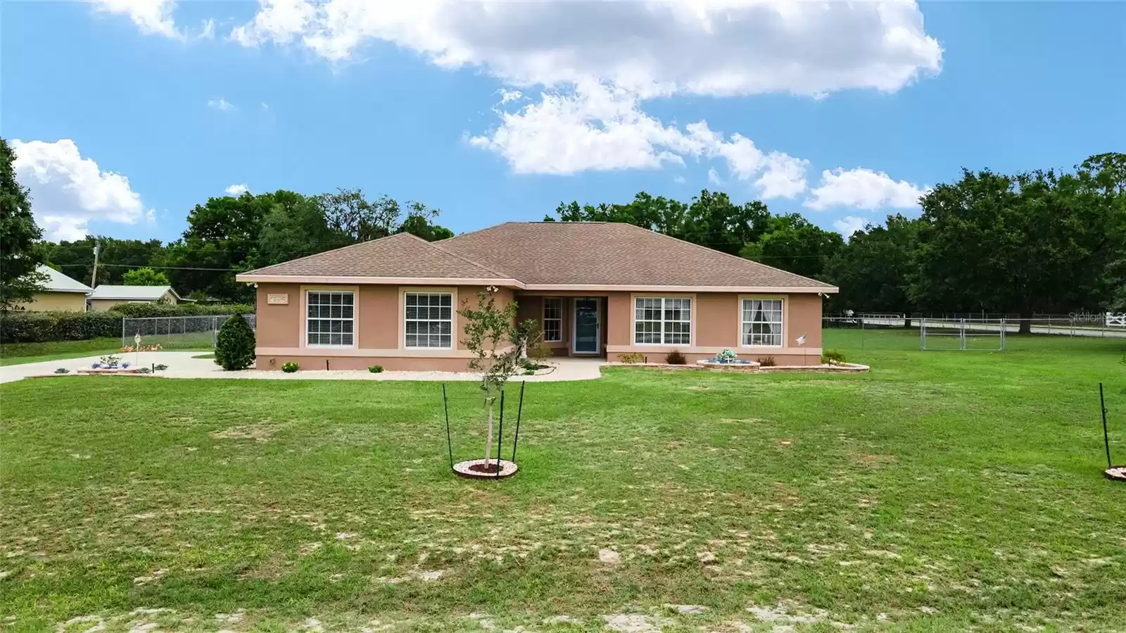 4950 COUNTY ROAD 134B, WILDWOOD, Florida 34785, 3 Bedrooms Bedrooms, ,2 BathroomsBathrooms,Residential,For Sale,COUNTY ROAD 134B,MFRG5067993