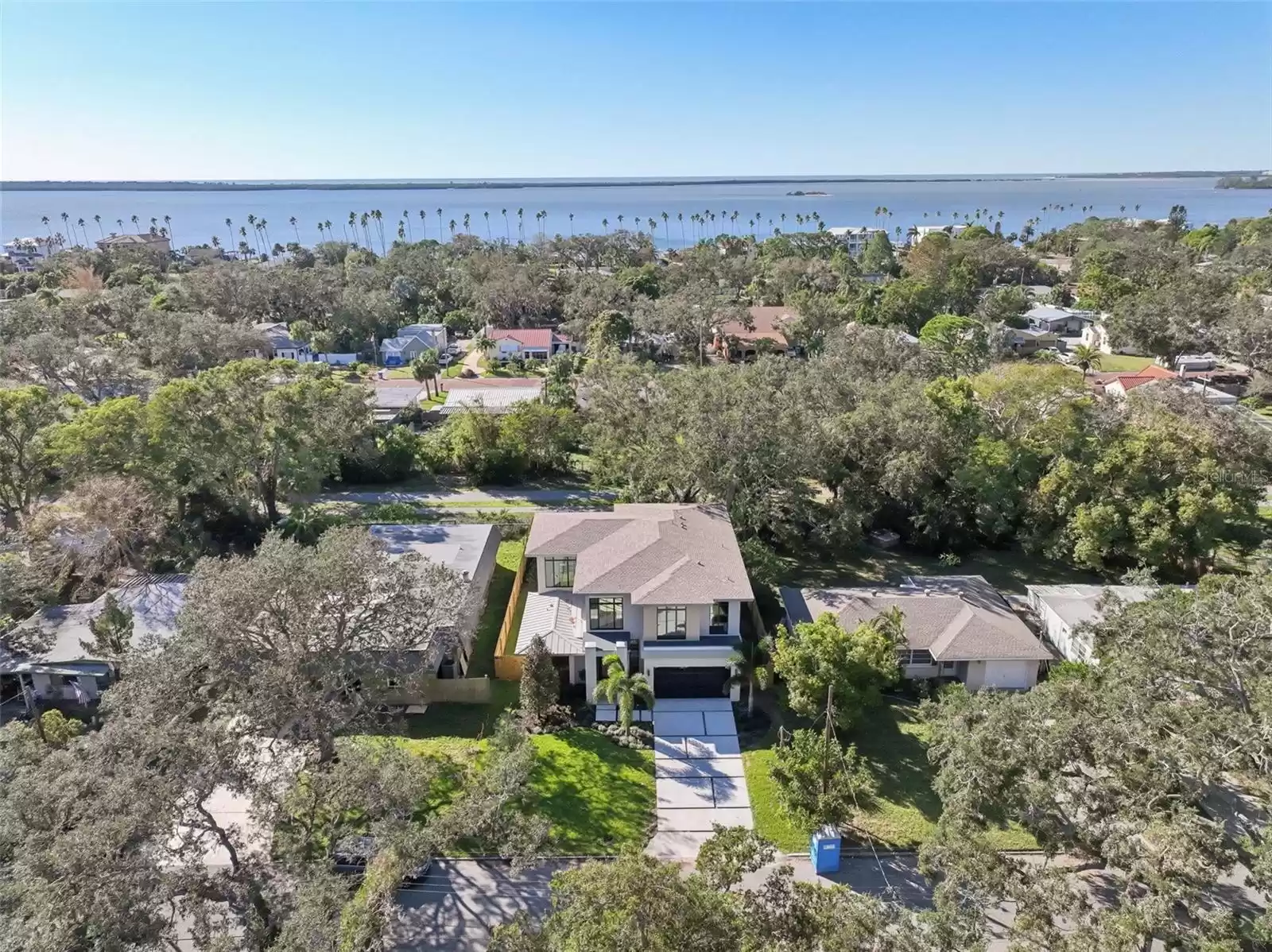 1630 DOUGLAS AVENUE, DUNEDIN, Florida 34698, 4 Bedrooms Bedrooms, ,3 BathroomsBathrooms,Residential,For Sale,DOUGLAS,MFRT3445034