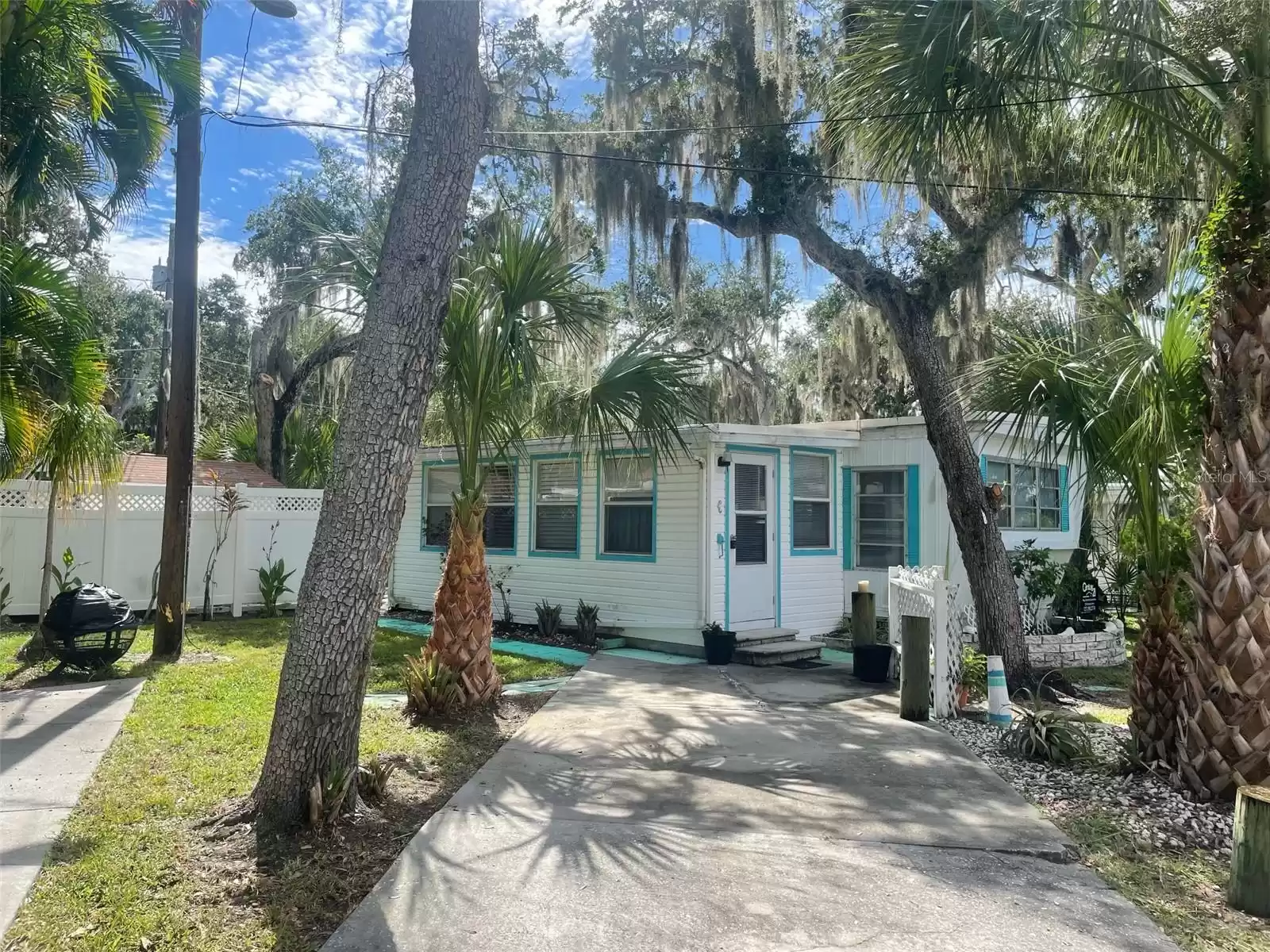 15010 113TH AVENUE, LARGO, Florida 33774, 2 Bedrooms Bedrooms, ,1 BathroomBathrooms,Residential,For Sale,113TH,MFRU8204804