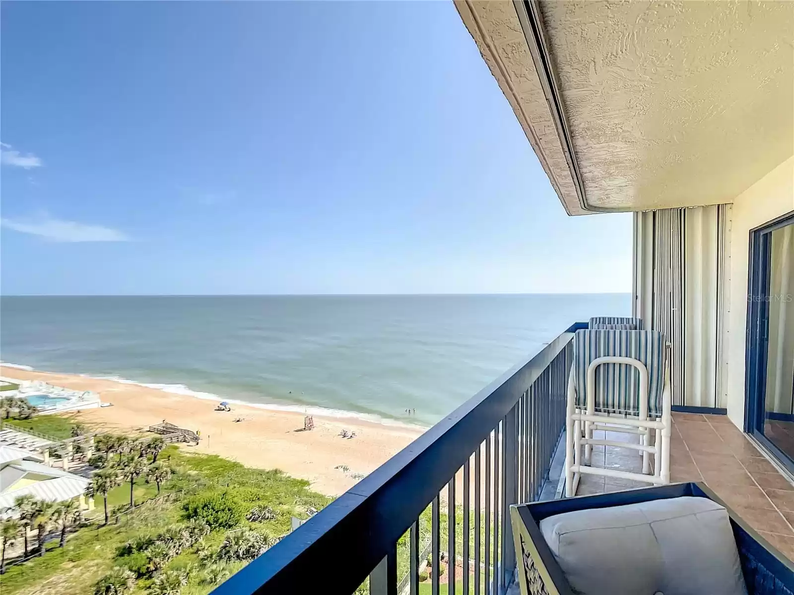 1513 OCEAN SHORE BOULEVARD, ORMOND BEACH, Florida 32176, 2 Bedrooms Bedrooms, ,2 BathroomsBathrooms,Residential,For Sale,OCEAN SHORE,MFRO6124455