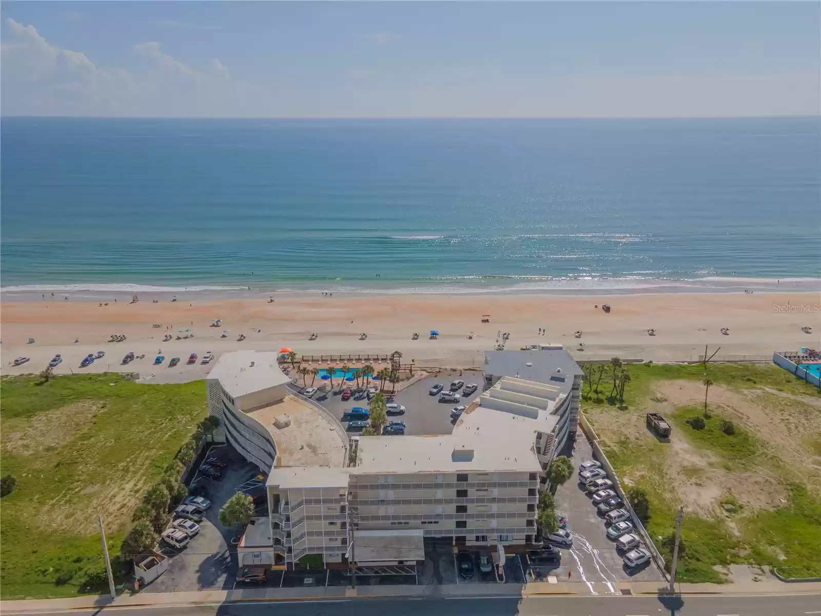 1233 ATLANTIC AVENUE, DAYTONA BEACH, Florida 32118, 1 Bedroom Bedrooms, ,1 BathroomBathrooms,Residential,For Sale,ATLANTIC,MFRO6125482