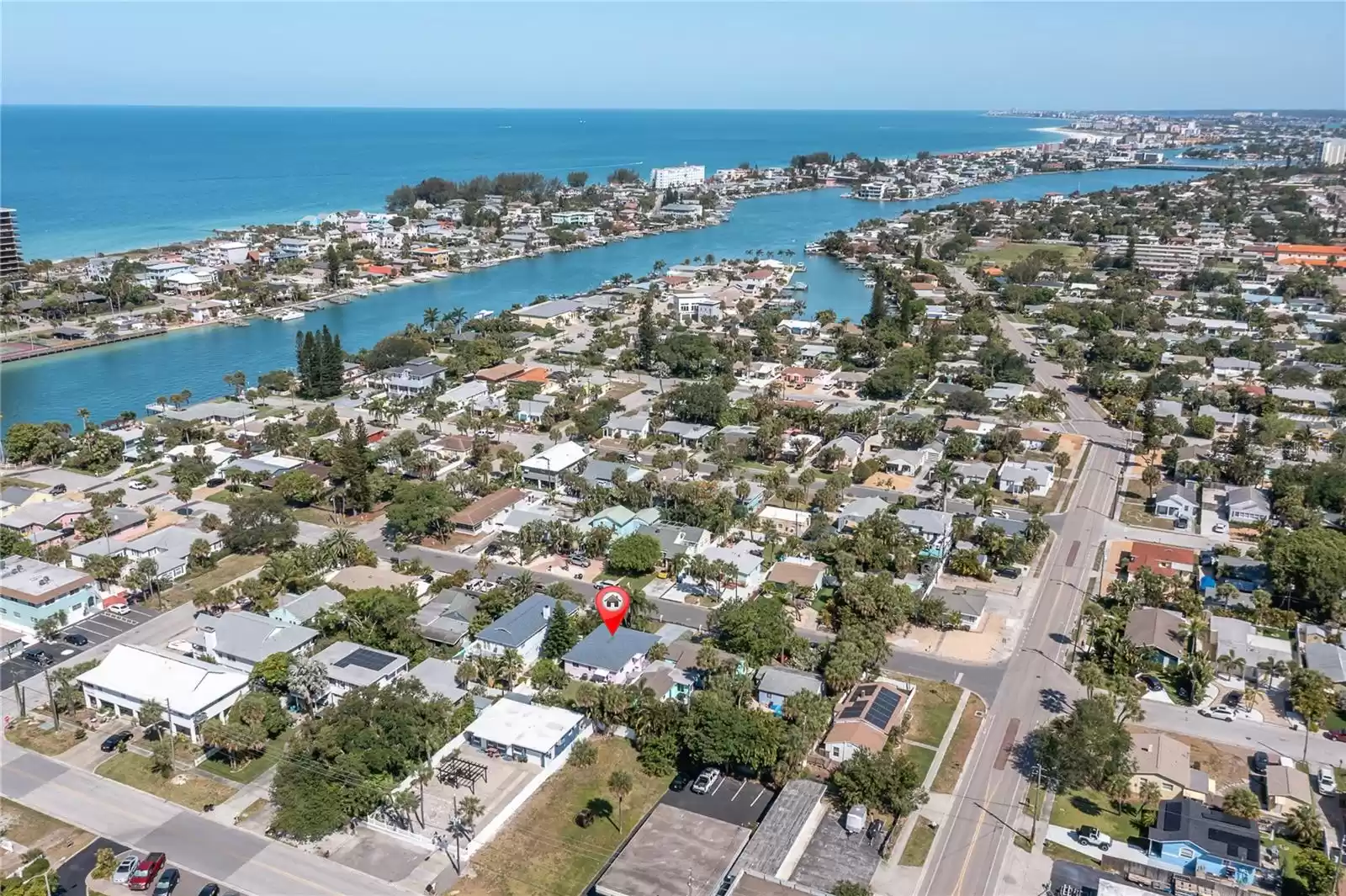 528 77TH AVENUE, ST PETE BEACH, Florida 33706, 3 Bedrooms Bedrooms, ,2 BathroomsBathrooms,Residential Lease,For Rent,77TH,MFRU8208789