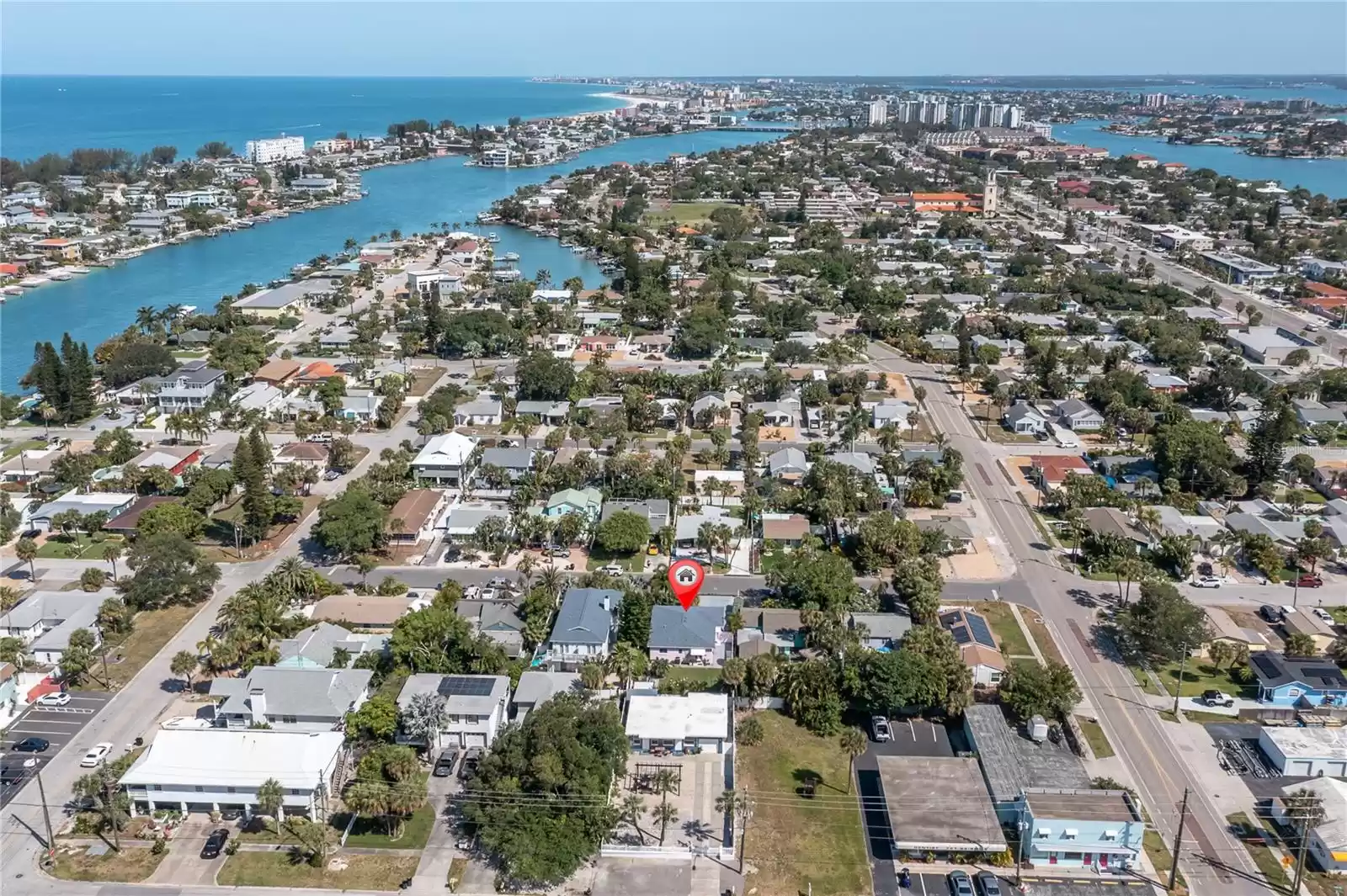 528 77TH AVENUE, ST PETE BEACH, Florida 33706, 3 Bedrooms Bedrooms, ,2 BathroomsBathrooms,Residential Lease,For Rent,77TH,MFRU8208789