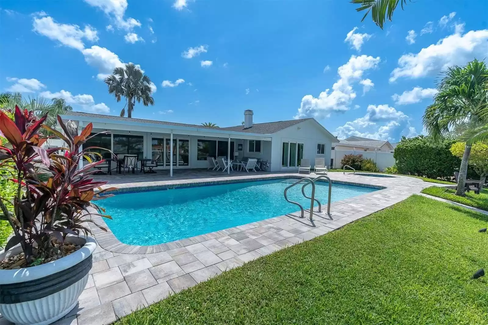 6440 3RD PALM POINT, ST PETE BEACH, Florida 33706, 3 Bedrooms Bedrooms, ,3 BathroomsBathrooms,Residential,For Sale,3RD PALM,MFRT3463996