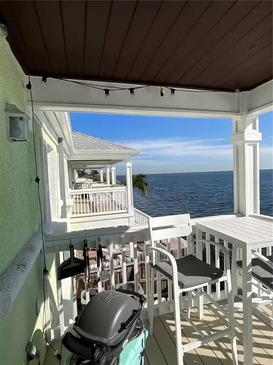 5110 COQUINA KEY DRIVE, ST PETERSBURG, Florida 33705, 1 Bedroom Bedrooms, ,1 BathroomBathrooms,Residential Lease,For Rent,COQUINA KEY,MFRU8125939