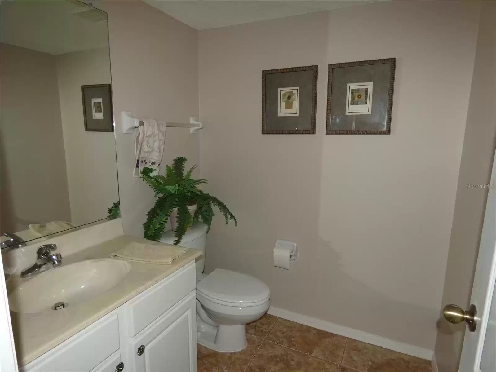 2317 BROOKFIELD GREENS CIRCLE, SUN CITY CENTER, Florida 33573, 2 Bedrooms Bedrooms, ,2 BathroomsBathrooms,Residential Lease,For Rent,BROOKFIELD GREENS,MFRT3467853