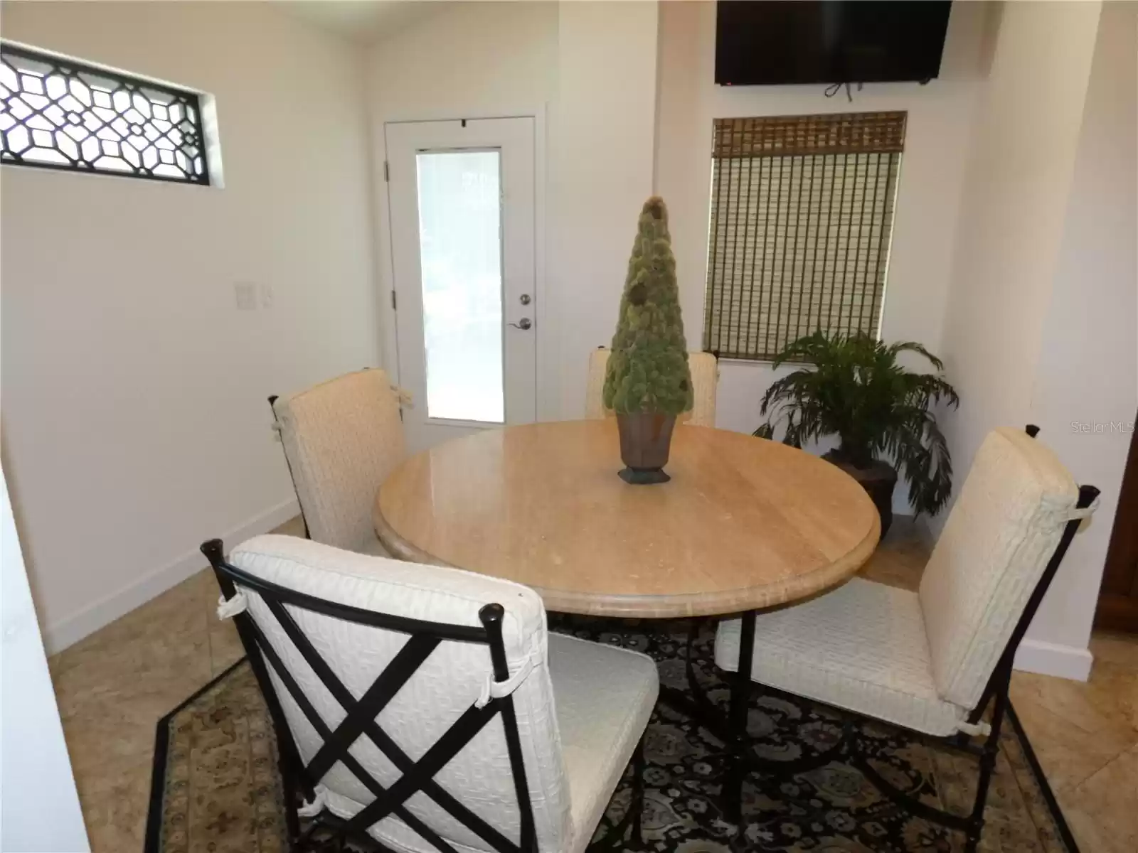 2317 BROOKFIELD GREENS CIRCLE, SUN CITY CENTER, Florida 33573, 2 Bedrooms Bedrooms, ,2 BathroomsBathrooms,Residential Lease,For Rent,BROOKFIELD GREENS,MFRT3467853