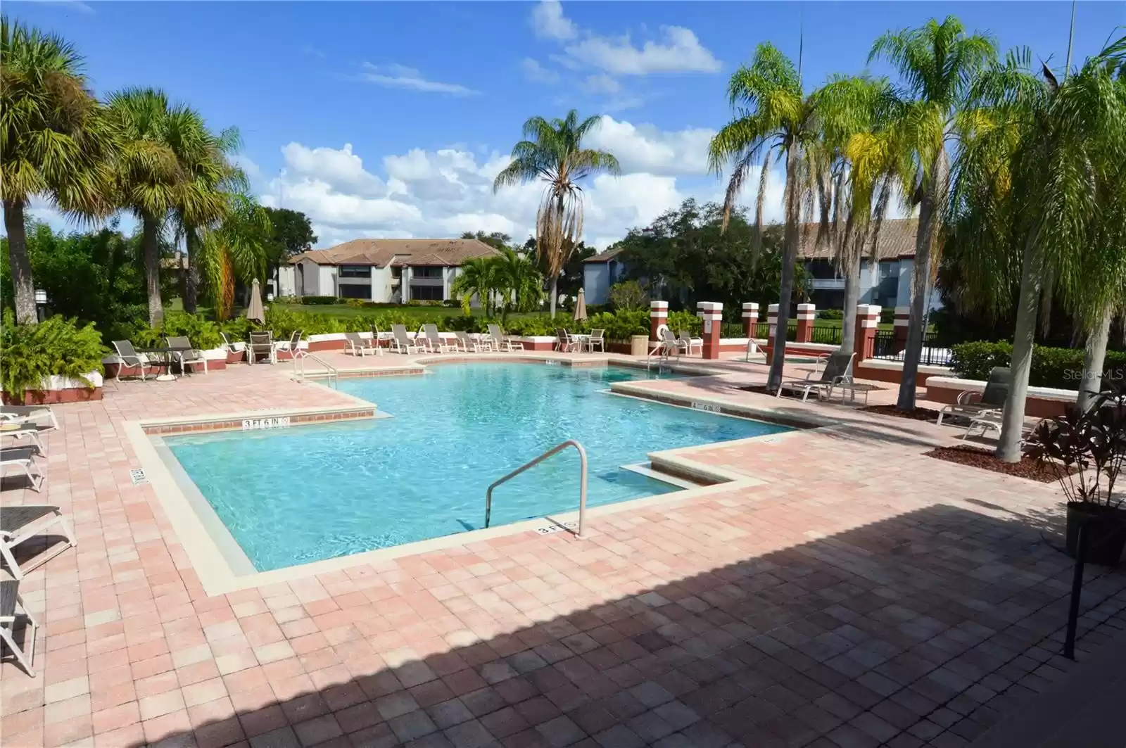 10265 GANDY BOULEVARD, ST PETERSBURG, Florida 33702, 1 Bedroom Bedrooms, ,1 BathroomBathrooms,Residential,For Sale,GANDY,MFRU8212168