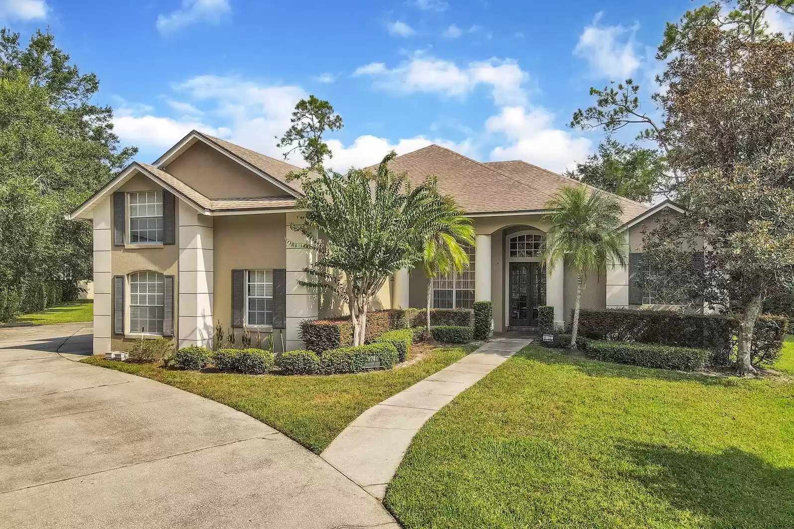 8740 INGLETON COURT, ORLANDO, Florida 32836, 5 Bedrooms Bedrooms, ,4 BathroomsBathrooms,Residential,For Sale,INGLETON,MFRO6137895