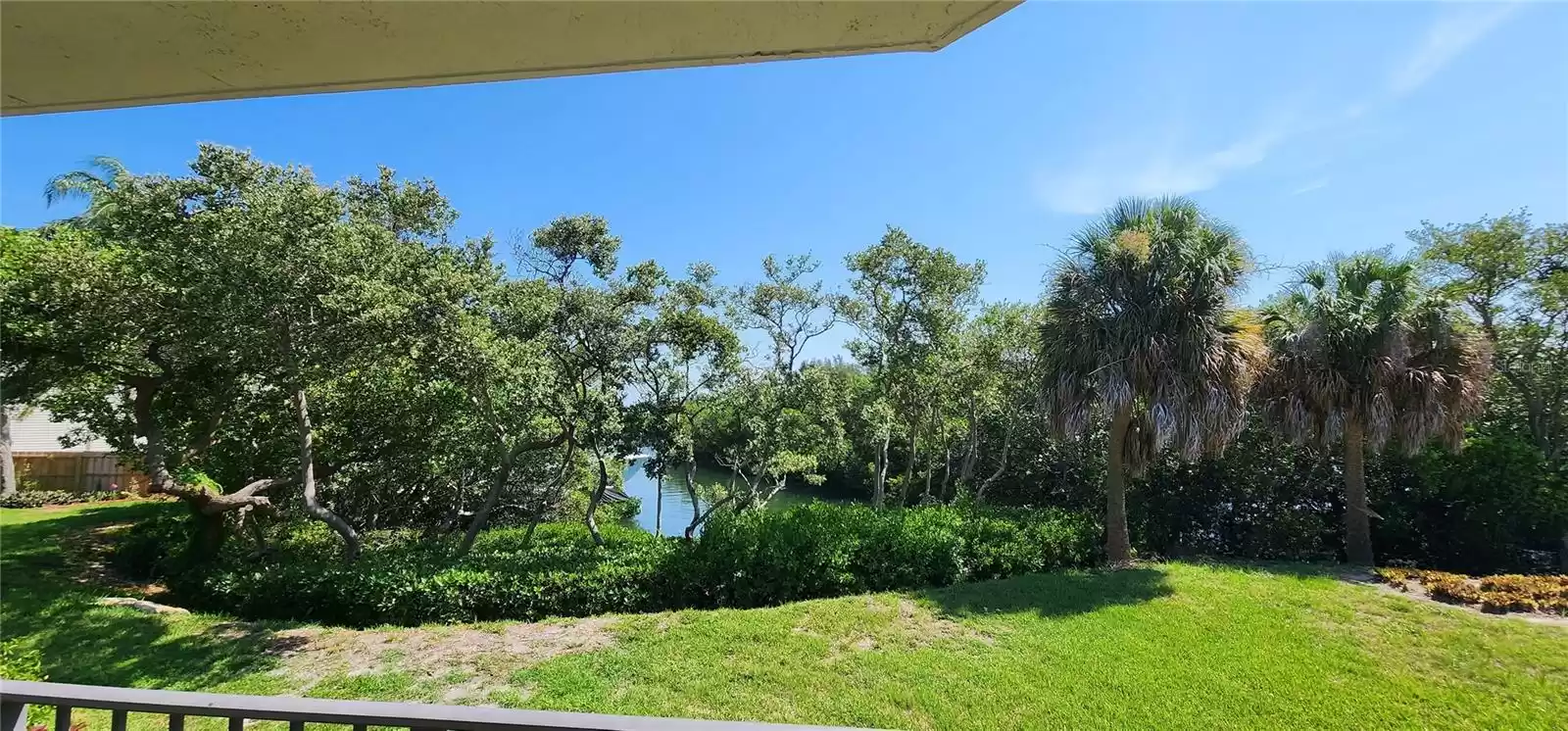 1515 PINELLAS BAYWAY, TIERRA VERDE, Florida 33715, 2 Bedrooms Bedrooms, ,2 BathroomsBathrooms,Residential Lease,For Rent,PINELLAS BAYWAY,MFRU8214867