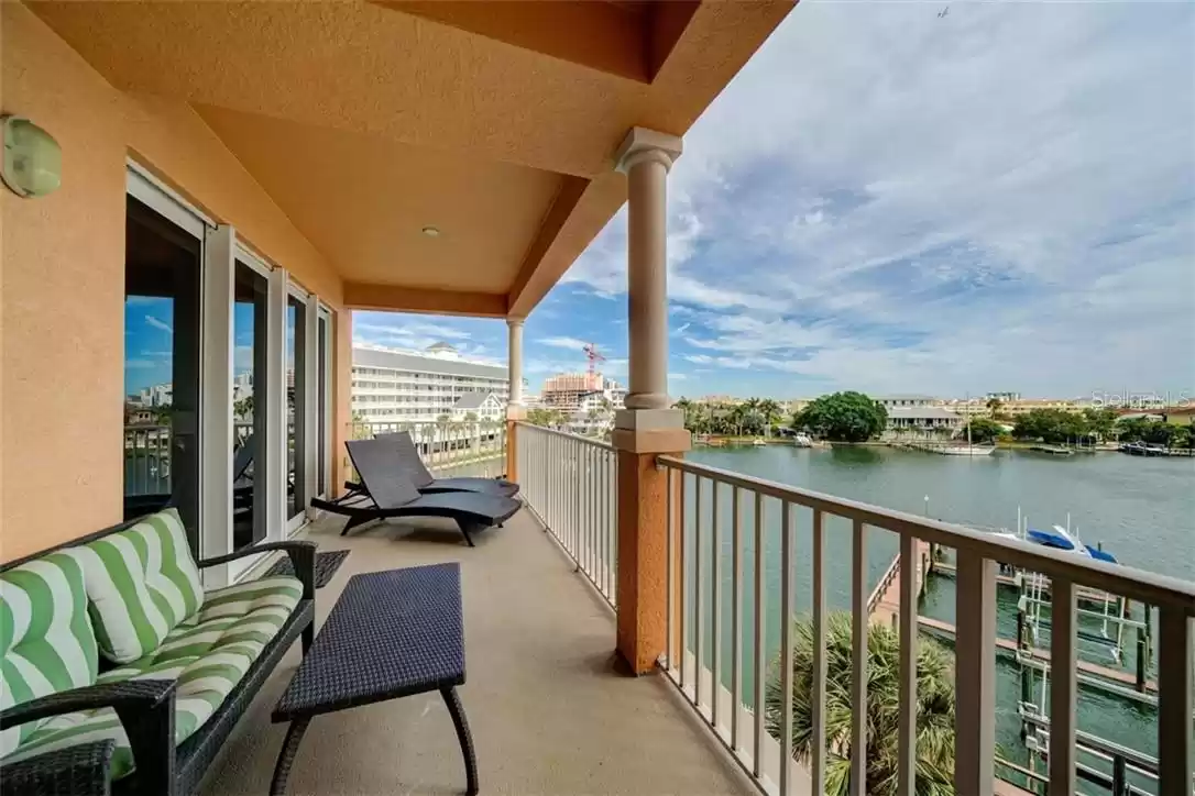 530 GULFVIEW BOULEVARD, CLEARWATER BEACH, Florida 33767, 3 Bedrooms Bedrooms, ,2 BathroomsBathrooms,Residential Lease,For Rent,GULFVIEW,MFRU8113380