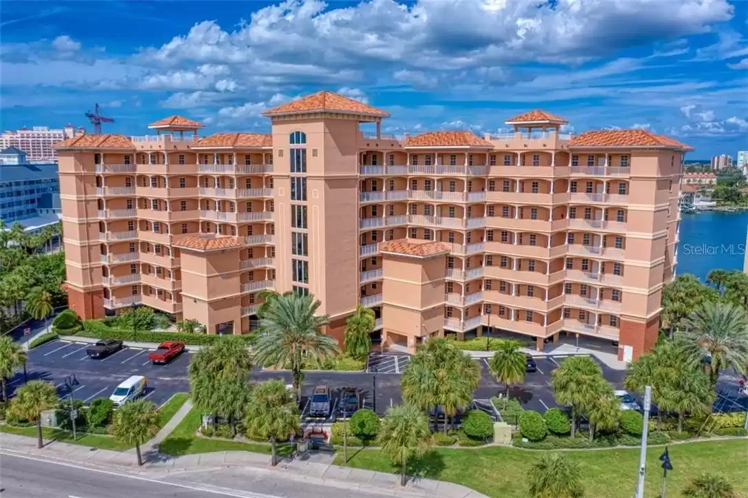 530 GULFVIEW BOULEVARD, CLEARWATER BEACH, Florida 33767, 3 Bedrooms Bedrooms, ,2 BathroomsBathrooms,Residential Lease,For Rent,GULFVIEW,MFRU8113380