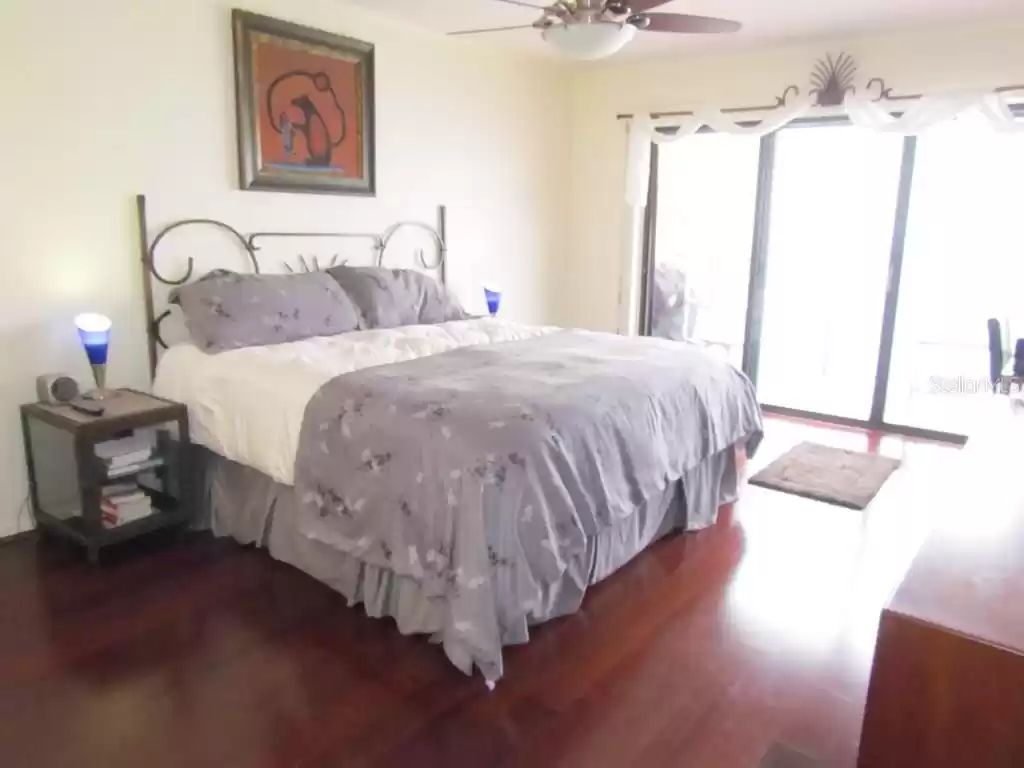 16330 GULF BOULEVARD, REDINGTON BEACH, Florida 33708, 2 Bedrooms Bedrooms, ,2 BathroomsBathrooms,Residential Lease,For Rent,GULF,MFRT2813147