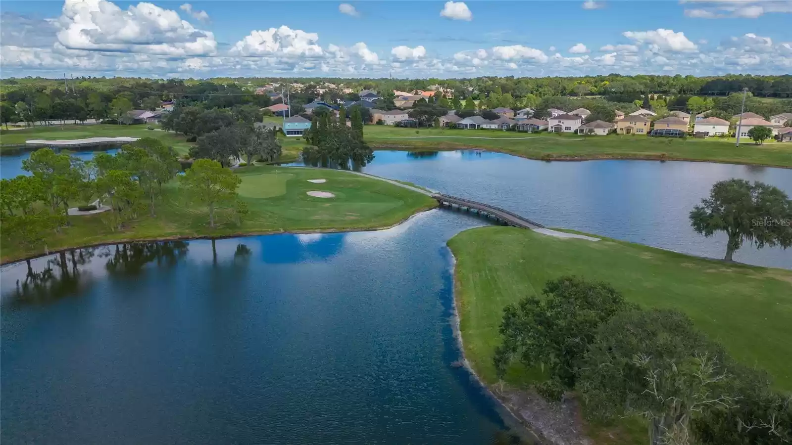 7018 CASCADES COURT, LAKELAND, Florida 33813, 4 Bedrooms Bedrooms, ,3 BathroomsBathrooms,Residential,For Sale,CASCADES,MFRL4939567