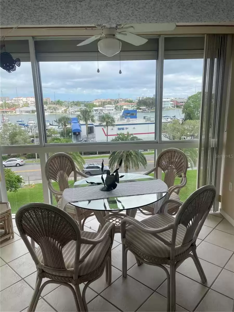 830 GULFVIEW BOULEVARD, CLEARWATER, Florida 33767, 2 Bedrooms Bedrooms, ,2 BathroomsBathrooms,Residential Lease,For Rent,GULFVIEW,MFRU8216643