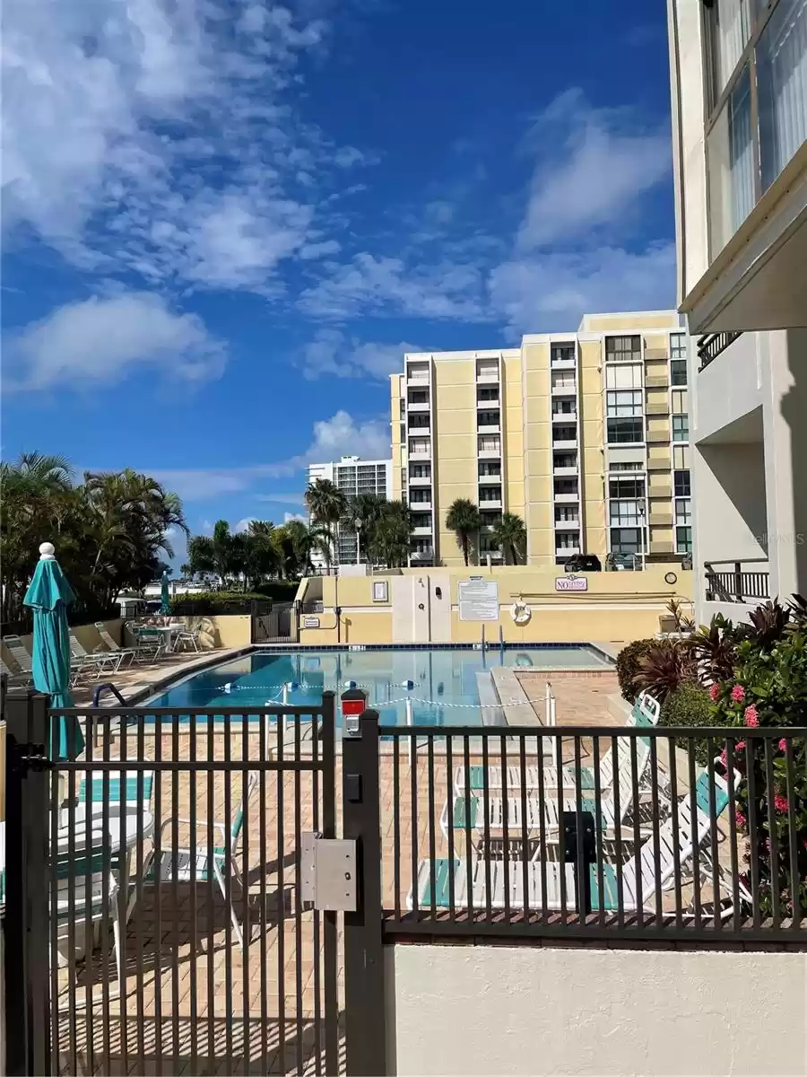 830 GULFVIEW BOULEVARD, CLEARWATER, Florida 33767, 2 Bedrooms Bedrooms, ,2 BathroomsBathrooms,Residential Lease,For Rent,GULFVIEW,MFRU8216643