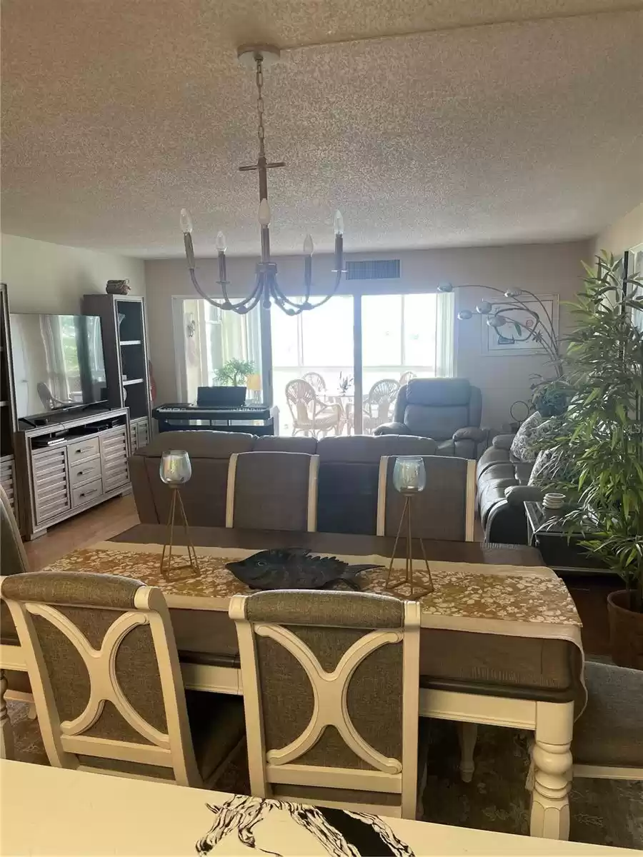 830 GULFVIEW BOULEVARD, CLEARWATER, Florida 33767, 2 Bedrooms Bedrooms, ,2 BathroomsBathrooms,Residential Lease,For Rent,GULFVIEW,MFRU8216643