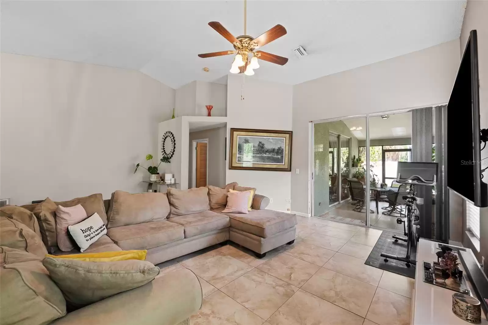 4931 RIDGEMOOR CIRCLE, PALM HARBOR, Florida 34685, 3 Bedrooms Bedrooms, ,2 BathroomsBathrooms,Residential,For Sale,RIDGEMOOR,MFRU8216441