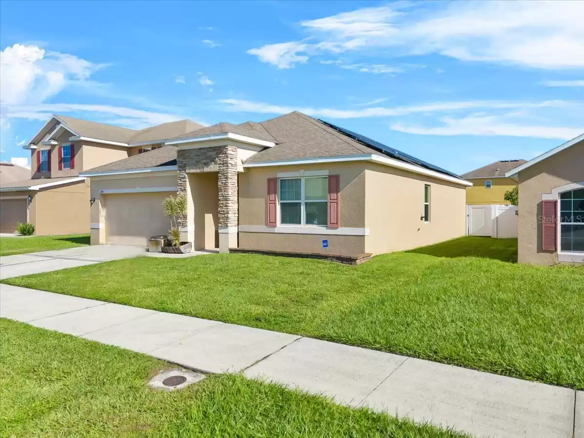 1159 BERKLEY RIDGE LANE, AUBURNDALE, Florida 33823, 3 Bedrooms Bedrooms, ,2 BathroomsBathrooms,Residential,For Sale,BERKLEY RIDGE,MFRP4927722