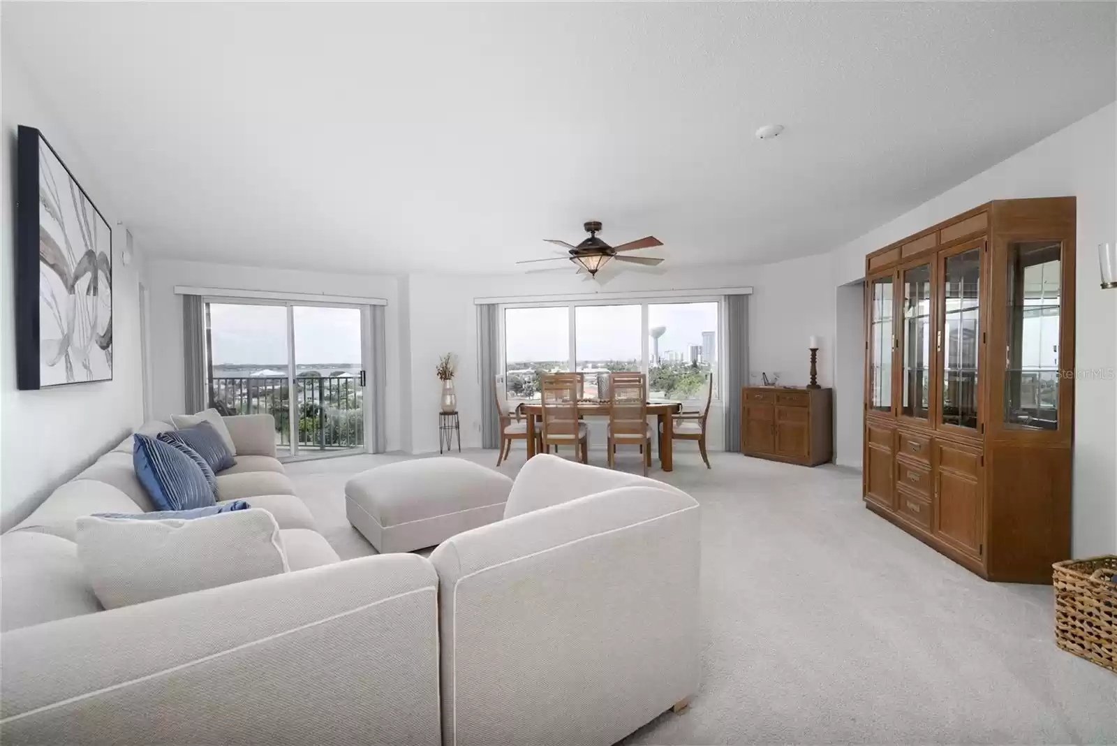 4 OCEANS WEST BOULEVARD, DAYTONA BEACH SHORES, Florida 32118, 2 Bedrooms Bedrooms, ,3 BathroomsBathrooms,Residential,For Sale,OCEANS WEST,MFRV4932833