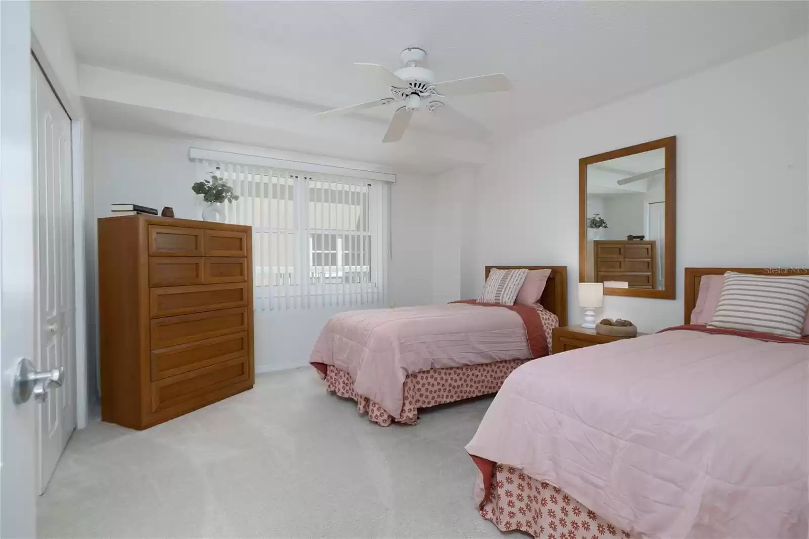 4 OCEANS WEST BOULEVARD, DAYTONA BEACH SHORES, Florida 32118, 2 Bedrooms Bedrooms, ,3 BathroomsBathrooms,Residential,For Sale,OCEANS WEST,MFRV4932833