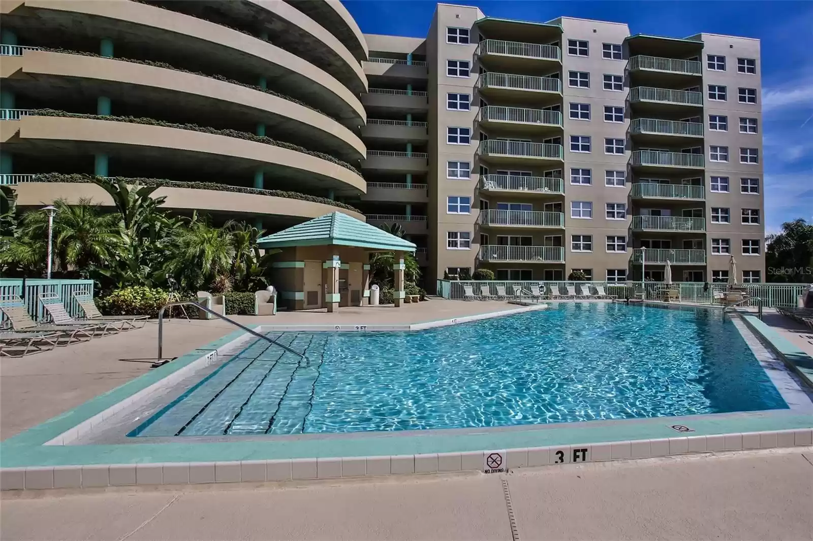 4 OCEANS WEST BOULEVARD, DAYTONA BEACH SHORES, Florida 32118, 2 Bedrooms Bedrooms, ,3 BathroomsBathrooms,Residential,For Sale,OCEANS WEST,MFRV4932833