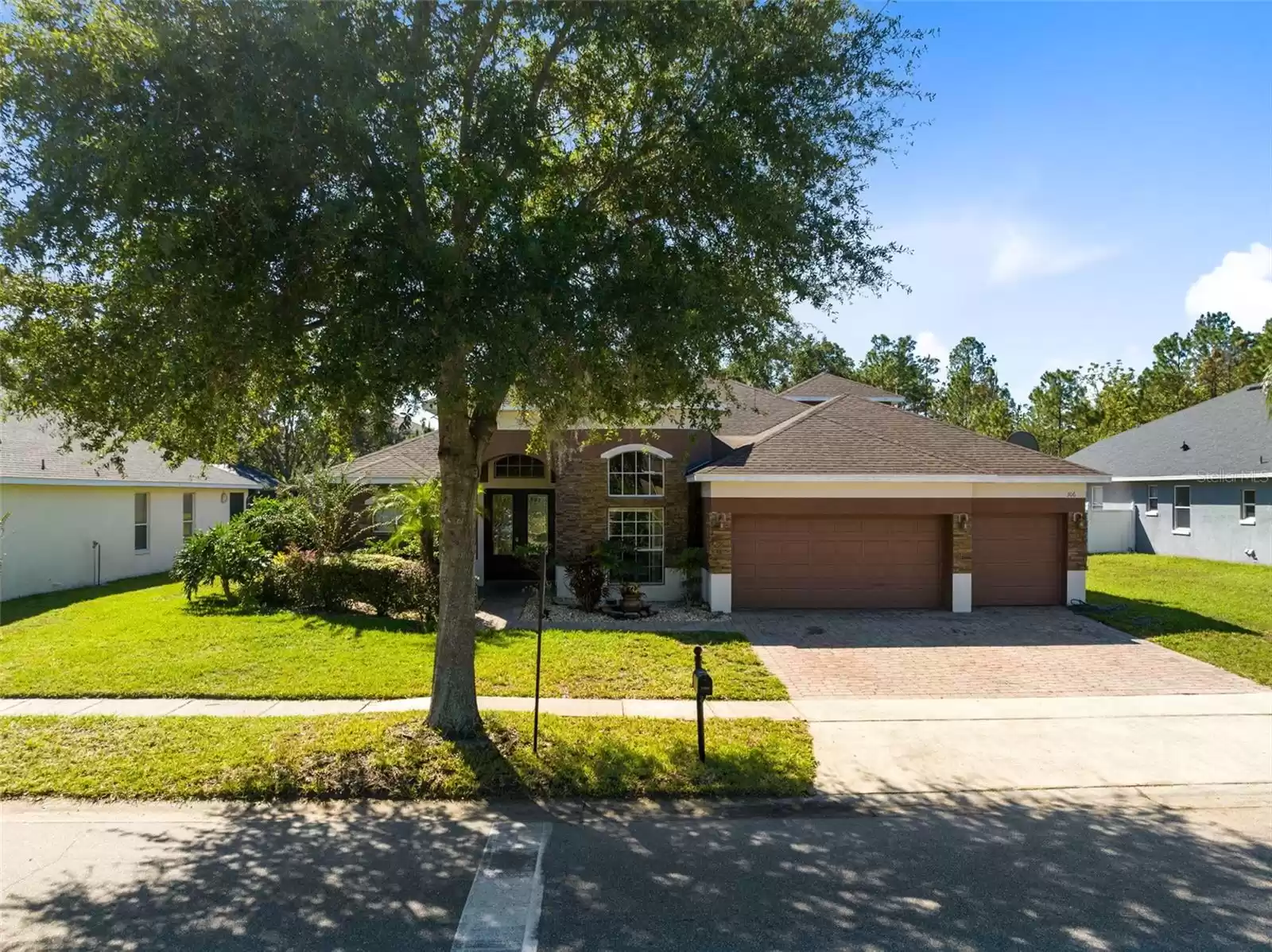 306 ALEXANDRIA PLACE DRIVE, APOPKA, Florida 32712, 5 Bedrooms Bedrooms, ,3 BathroomsBathrooms,Residential,For Sale,ALEXANDRIA PLACE,MFRO6150010