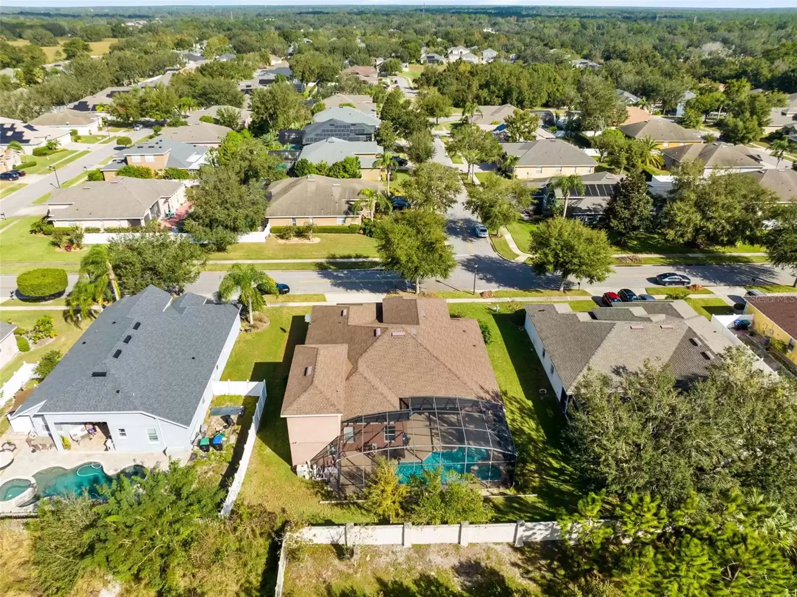 306 ALEXANDRIA PLACE DRIVE, APOPKA, Florida 32712, 6 Bedrooms Bedrooms, ,3 BathroomsBathrooms,Residential,For Sale,ALEXANDRIA PLACE,MFRO6150010