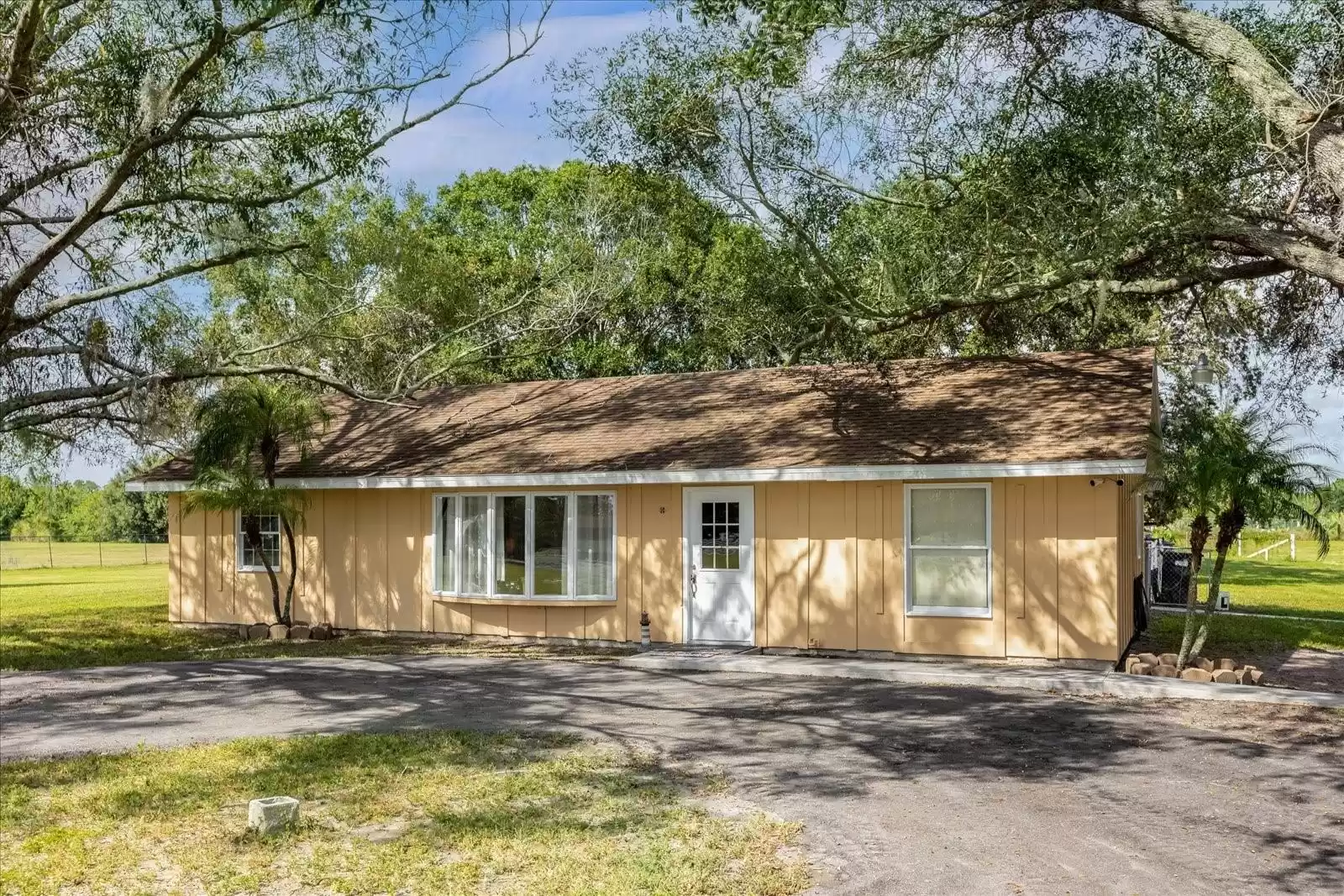 6903 WHISPERING PINES ROAD, ORLANDO, Florida 32824, 3 Bedrooms Bedrooms, ,2 BathroomsBathrooms,Residential,For Sale,WHISPERING PINES,MFRT3479432