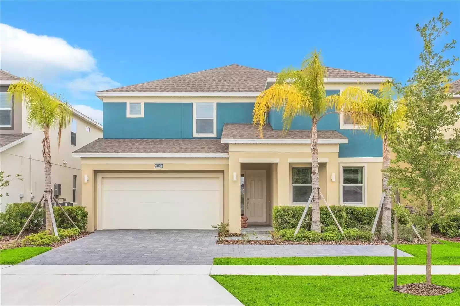 4488 MONADO DRIVE, KISSIMMEE, Florida 34746, 8 Bedrooms Bedrooms, ,6 BathroomsBathrooms,Residential,For Sale,MONADO,MFRO6103427