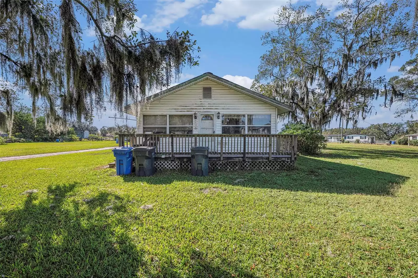 331 LEWIS ROAD, LITHIA, Florida 33547, 6 Bedrooms Bedrooms, ,4 BathroomsBathrooms,Residential,For Sale,LEWIS,MFRT3483077