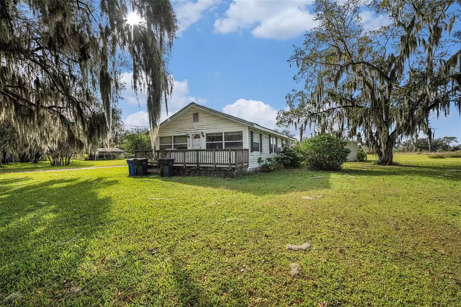 331 LEWIS ROAD, LITHIA, Florida 33547, 6 Bedrooms Bedrooms, ,4 BathroomsBathrooms,Residential,For Sale,LEWIS,MFRT3483077