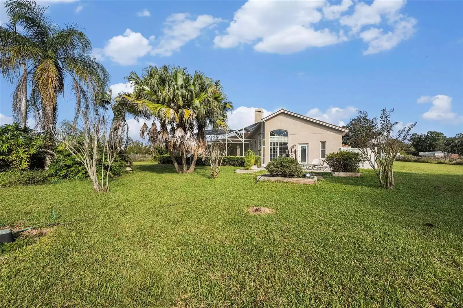 331 LEWIS ROAD, LITHIA, Florida 33547, 6 Bedrooms Bedrooms, ,4 BathroomsBathrooms,Residential,For Sale,LEWIS,MFRT3483077