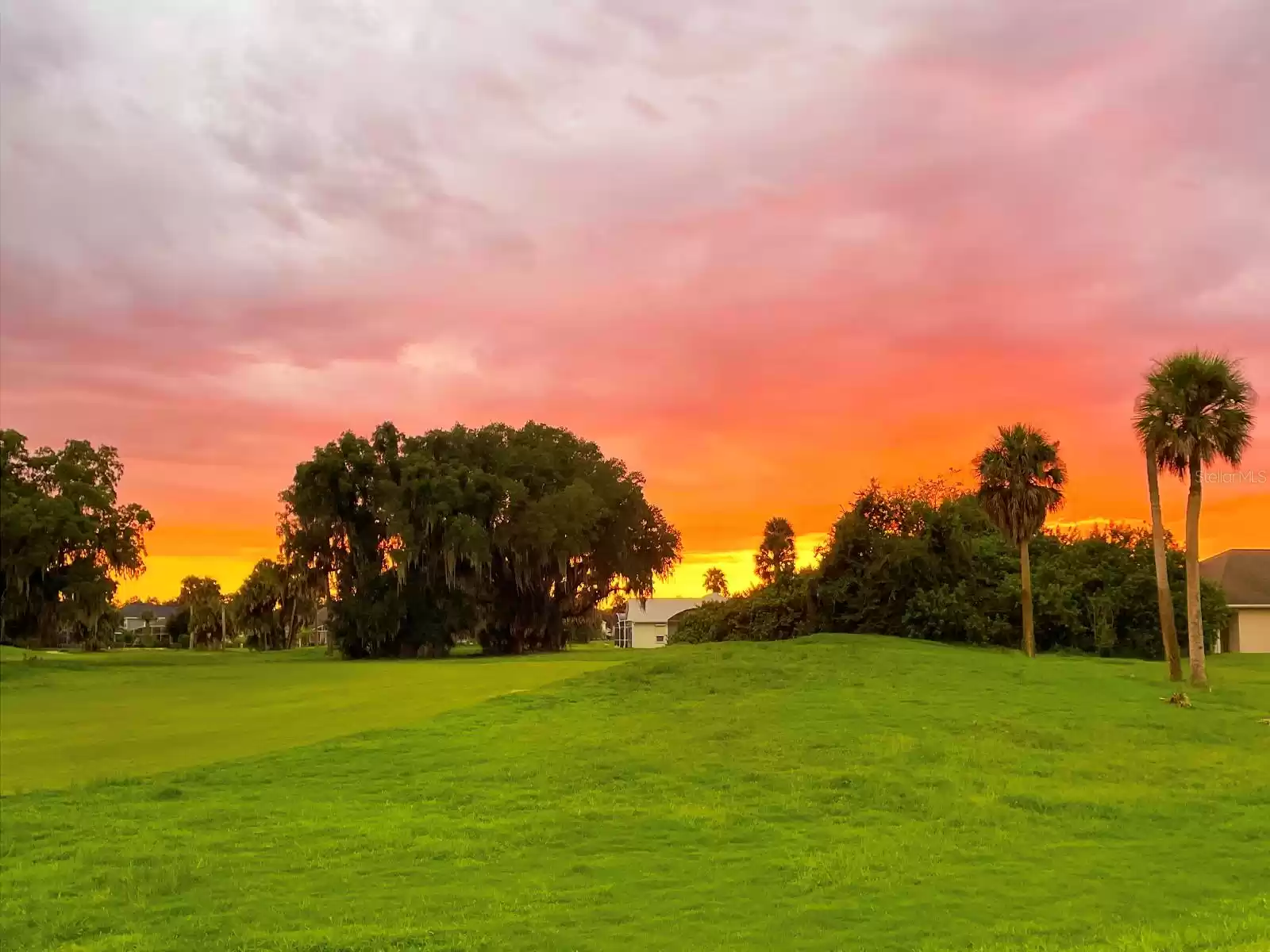 1965 Fairway Loop Sunset