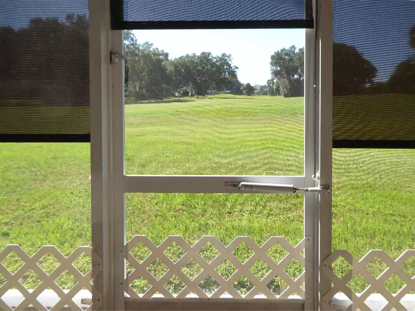 screen door to backyard