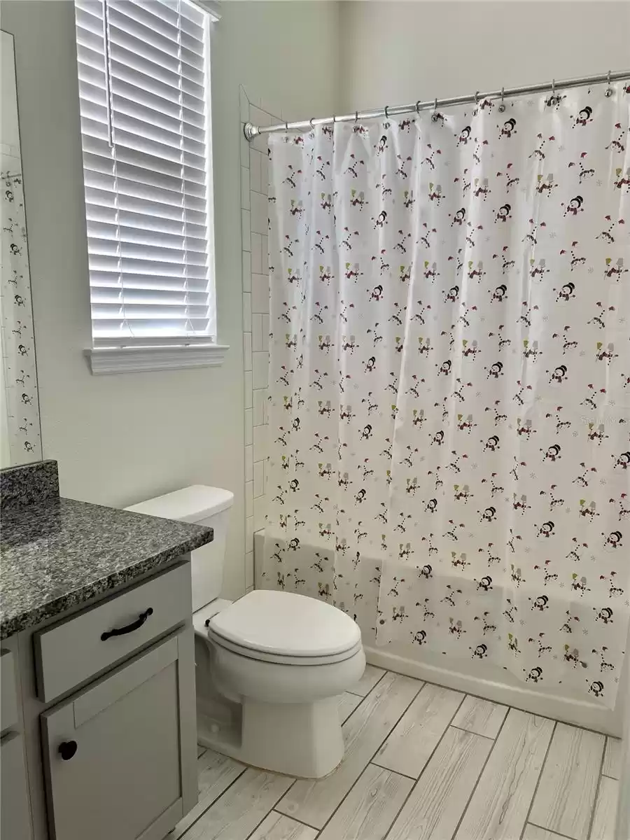 9552 LAUNCH POINT ROAD, ORLANDO, Florida 32832, 5 Bedrooms Bedrooms, ,4 BathroomsBathrooms,Residential,For Sale,LAUNCH POINT,MFRO6155776