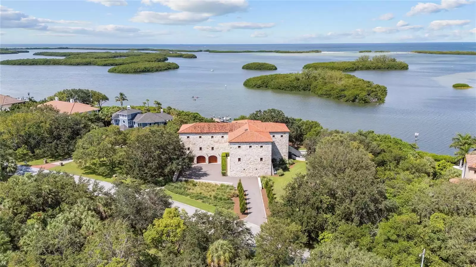 1571 OCEANVIEW DRIVE, ST PETERSBURG, Florida 33715, 7 Bedrooms Bedrooms, ,8 BathroomsBathrooms,Residential,For Sale,OCEANVIEW,MFRU8184803