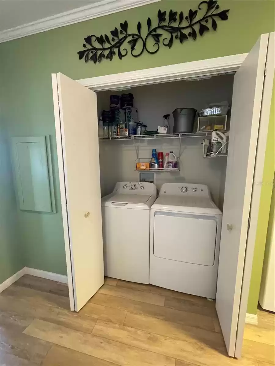 Washer & Dryer included