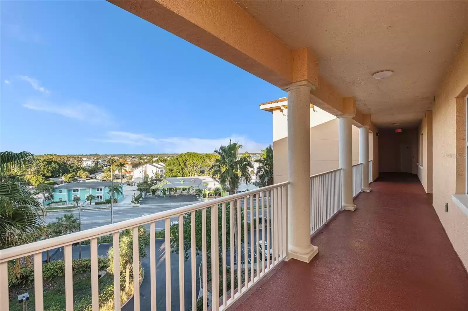 16700 GULF BOULEVARD, NORTH REDINGTON BEACH, Florida 33708, 2 Bedrooms Bedrooms, ,2 BathroomsBathrooms,Residential,For Sale,GULF,MFRO6156821