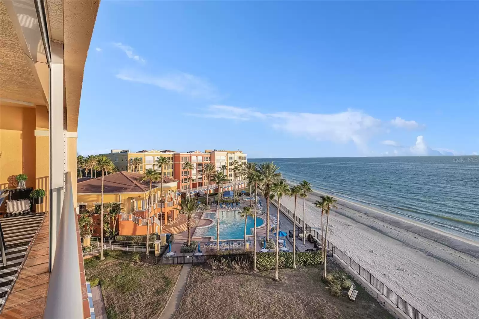 16700 GULF BOULEVARD, NORTH REDINGTON BEACH, Florida 33708, 2 Bedrooms Bedrooms, ,2 BathroomsBathrooms,Residential,For Sale,GULF,MFRO6156821