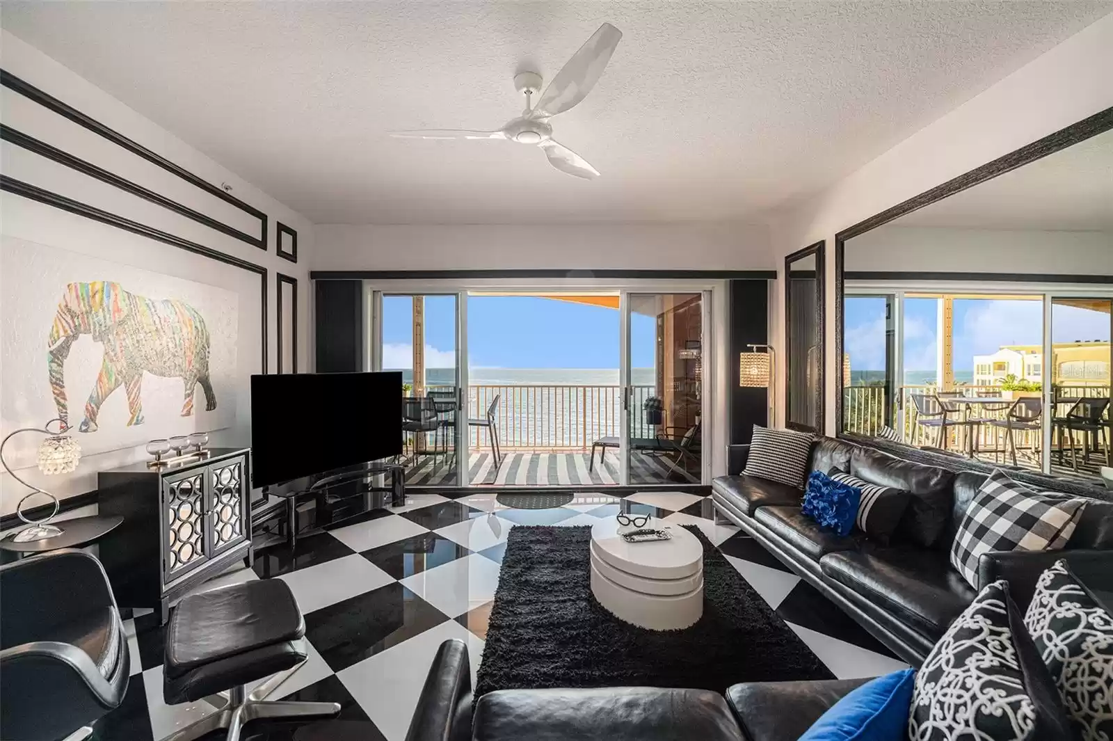 16700 GULF BOULEVARD, NORTH REDINGTON BEACH, Florida 33708, 2 Bedrooms Bedrooms, ,2 BathroomsBathrooms,Residential,For Sale,GULF,MFRO6156821