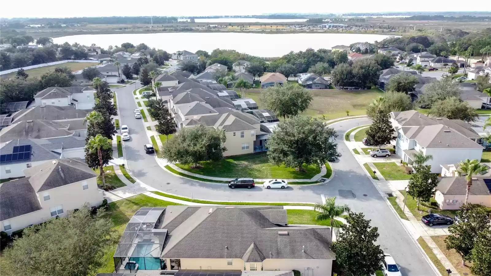 312 CHEROKEE AVENUE, HAINES CITY, Florida 33844, 4 Bedrooms Bedrooms, ,3 BathroomsBathrooms,Residential,For Sale,CHEROKEE,MFRS5094933