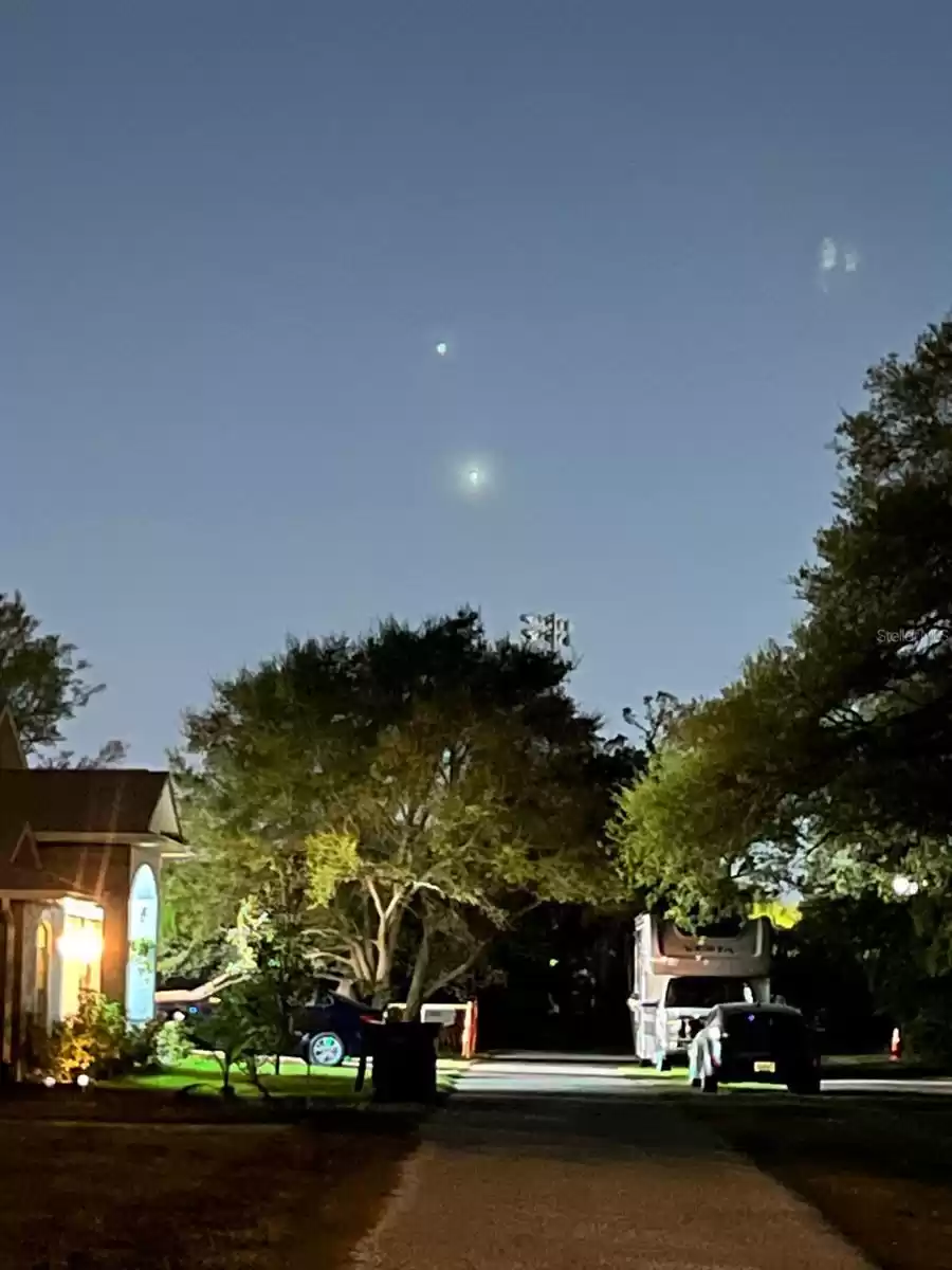 Peaceful Night, Starry Night.. All is Well all is Right on Cherry Lane in Clearwater =)