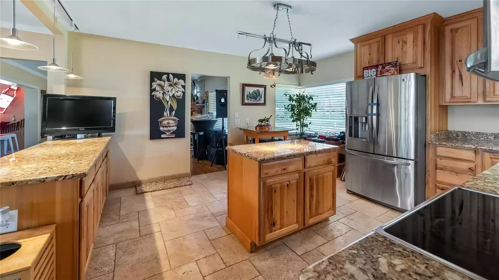 Kitchen remodeled 2008ish, hickory cabinets and granite counters