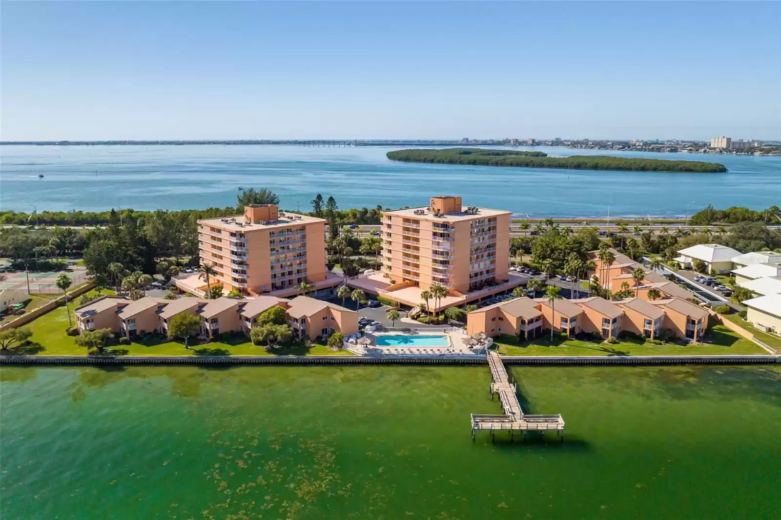 7430 SUNSHINE SKYWAY LANE, ST PETERSBURG, Florida 33711, 2 Bedrooms Bedrooms, ,2 BathroomsBathrooms,Residential,For Sale,SUNSHINE SKYWAY,MFRU8222051