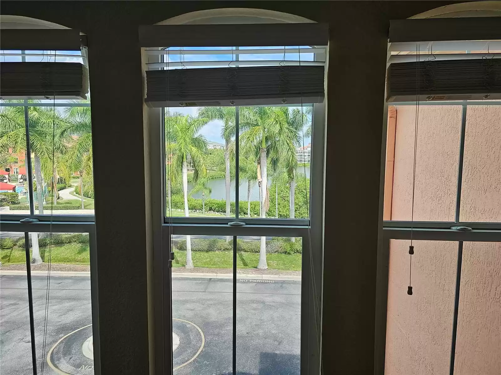 2715 VIA CAPRI, CLEARWATER, Florida 33764, 2 Bedrooms Bedrooms, ,2 BathroomsBathrooms,Residential Lease,For Rent,VIA CAPRI,MFRT3488659