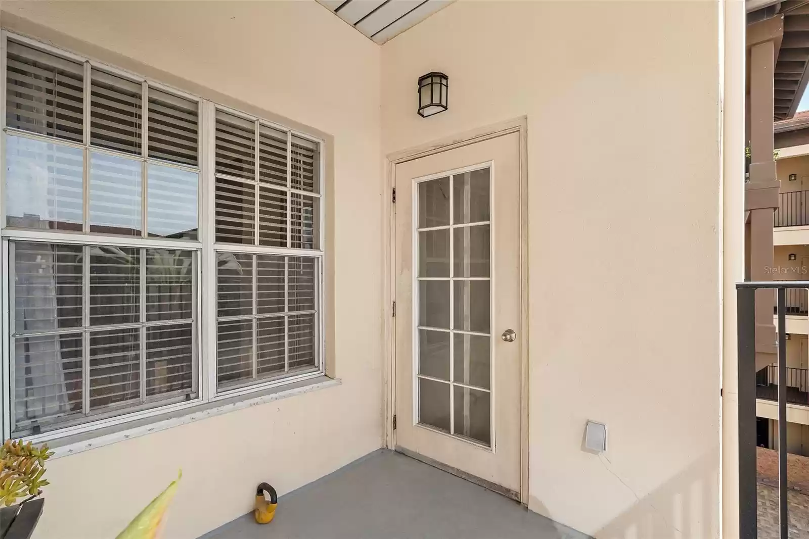 200 4TH AVENUE, ST PETERSBURG, Florida 33701, 1 Bedroom Bedrooms, ,1 BathroomBathrooms,Residential,For Sale,4TH,MFRU8223243