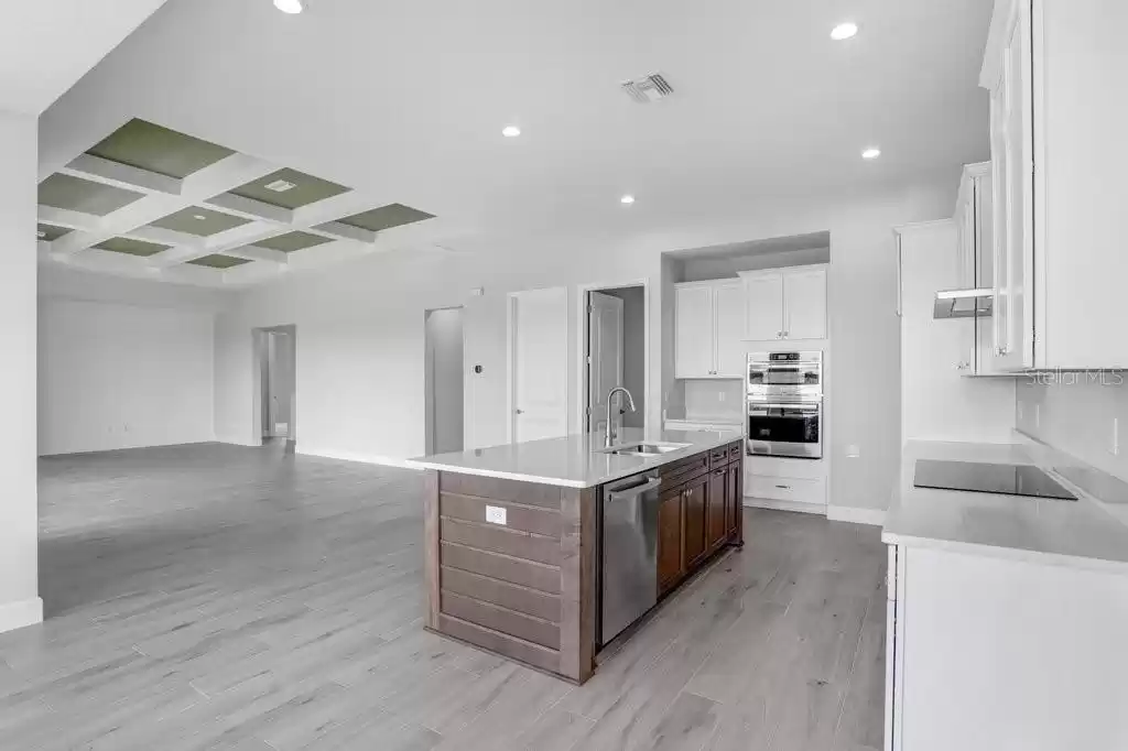 Gourmet Kitchen Overlooking Great Room