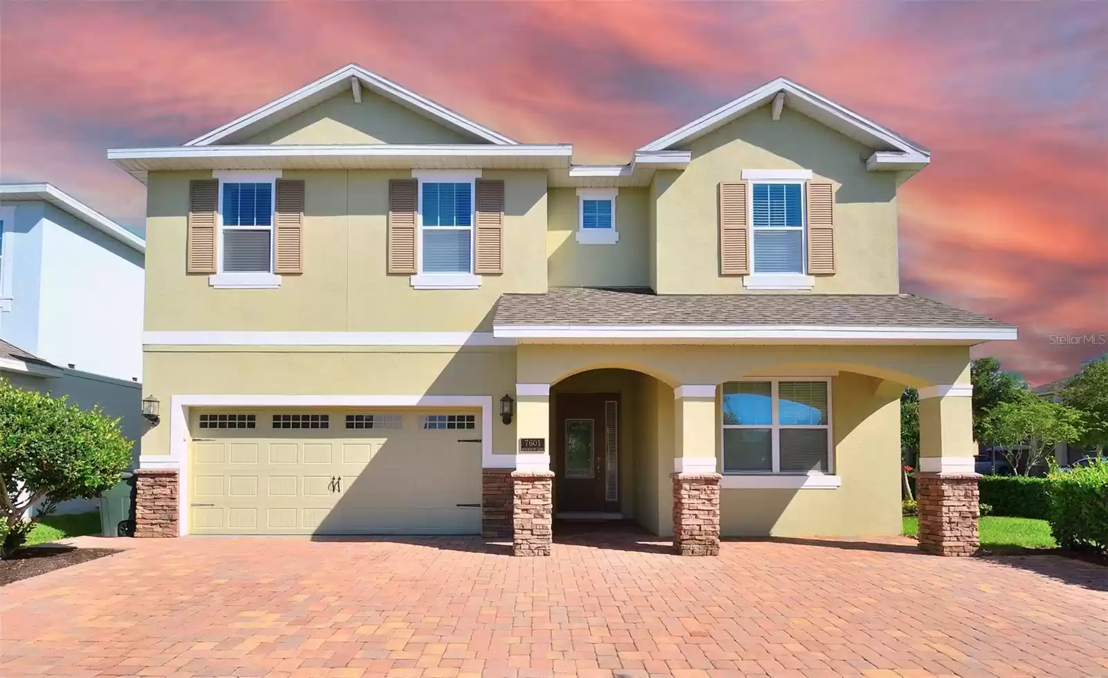 7601 MACKINAW LANE, KISSIMMEE, Florida 34747, 8 Bedrooms Bedrooms, ,6 BathroomsBathrooms,Residential,For Sale,MACKINAW,MFRS5095772